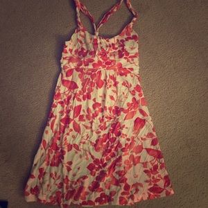 Patterned pink and white summer dress